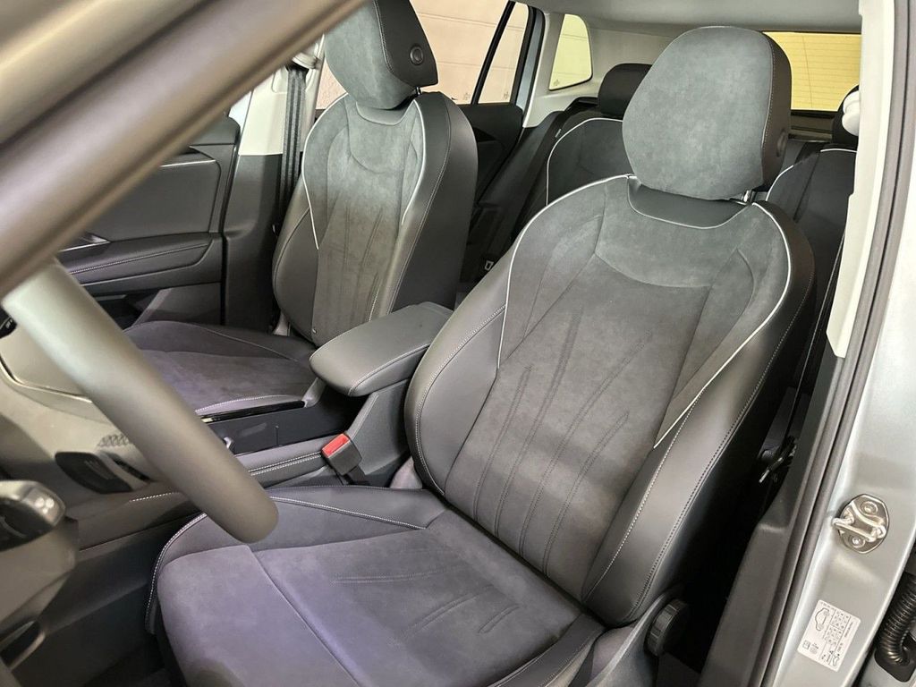 Volkswagen Tiguan 2026 г. Серебристый, пробег 1500 км
