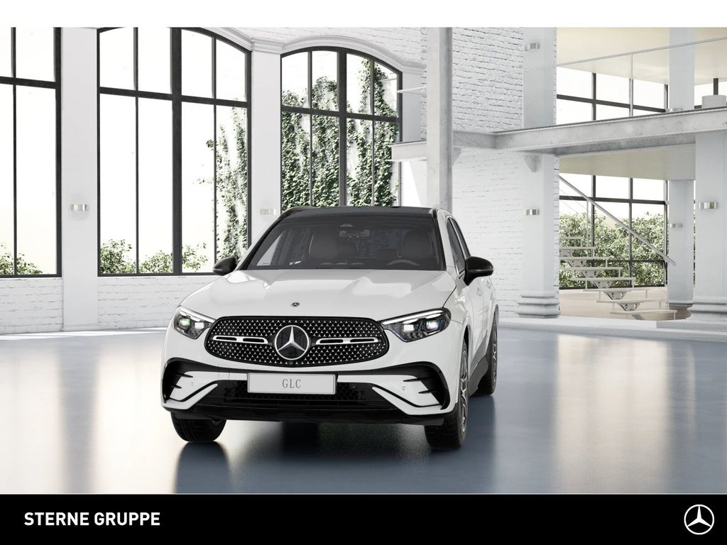 Mercedes-Benz GLC 200 2026 г. Белый, пробег 10315 км