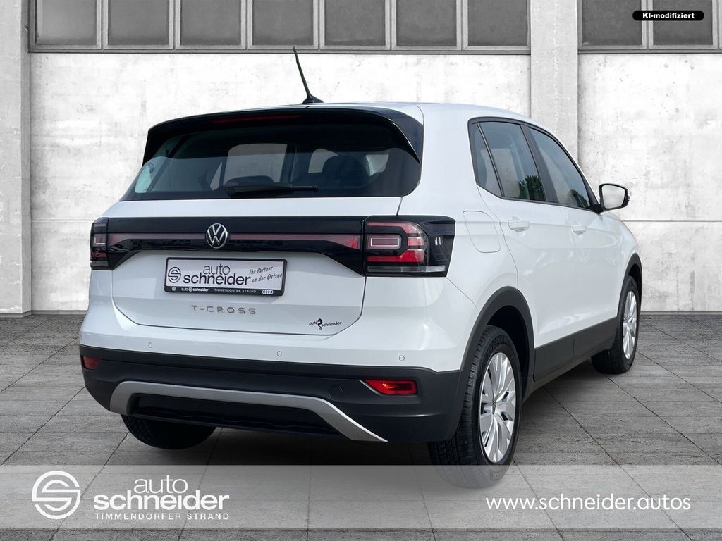 Volkswagen T-Cross 2022 г. Белый, пробег 41800 км