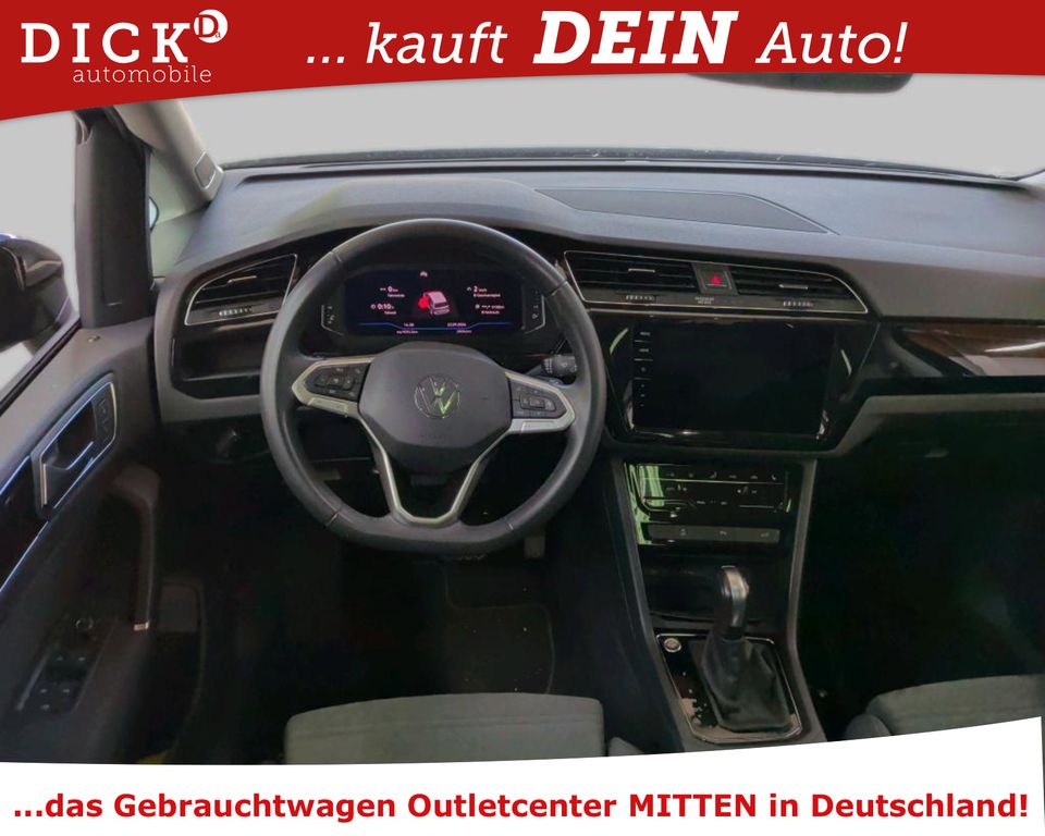 Volkswagen Touran 2023 г. Чёрный, пробег 58000 км
