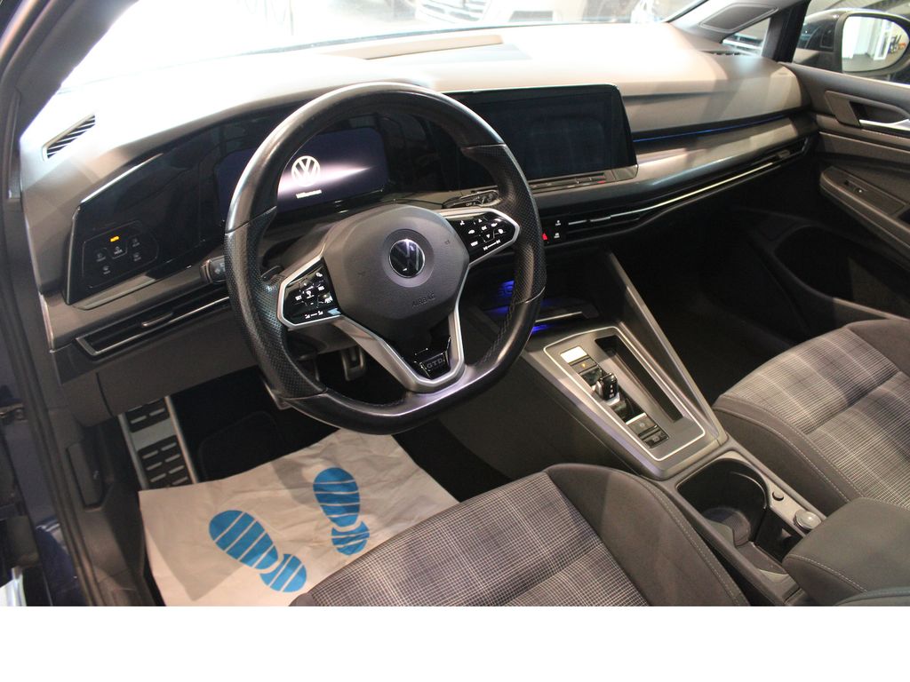Volkswagen Golf 2022 г. Синий, пробег 59000 км
