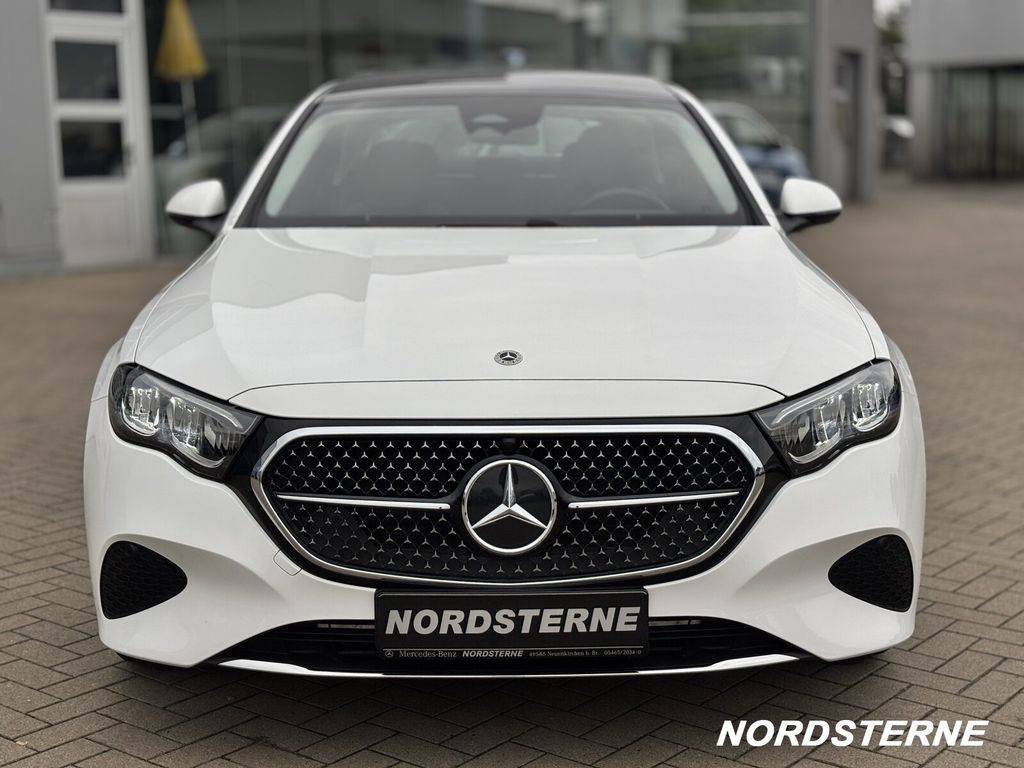 Mercedes-Benz E 220 2025 г. Белый, пробег 25532 км