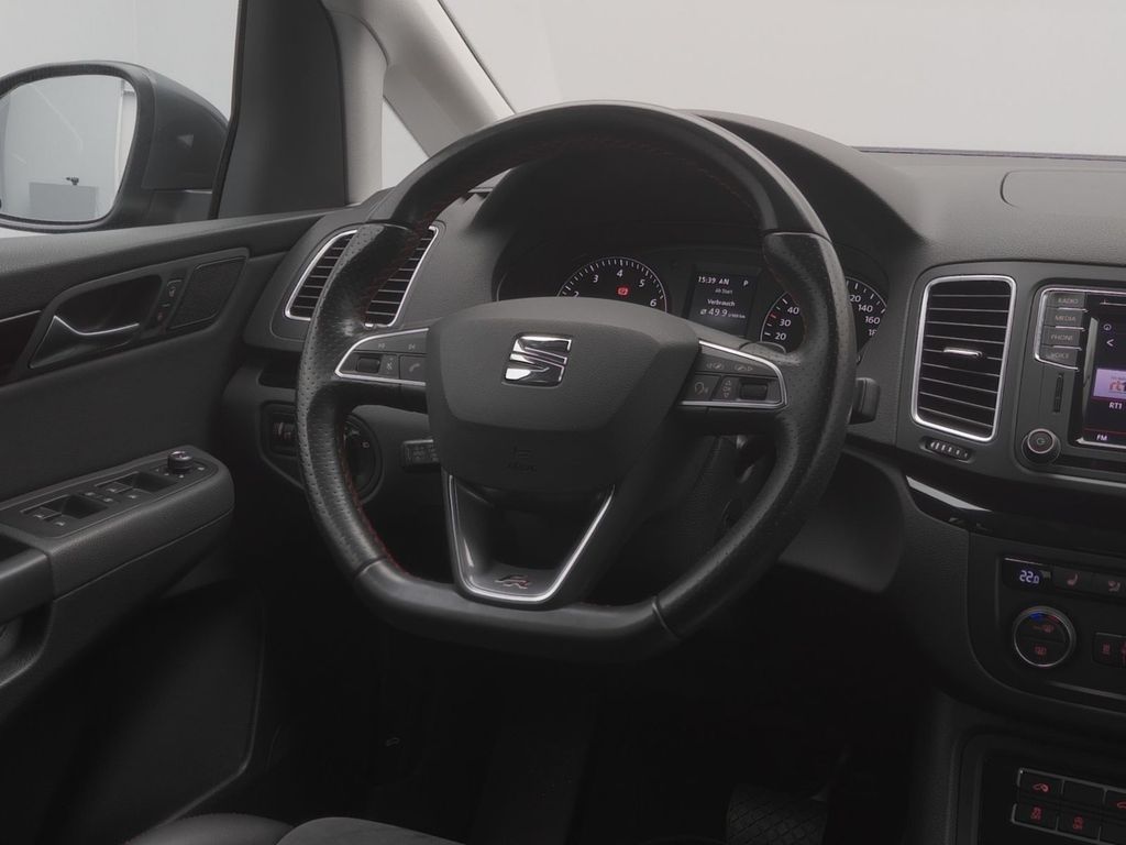 SEAT Alhambra 2022 г. Чёрный, пробег 50200 км