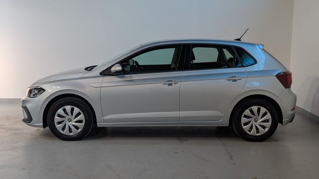 Volkswagen Polo 2023 г. Серебристый, пробег 58999 км