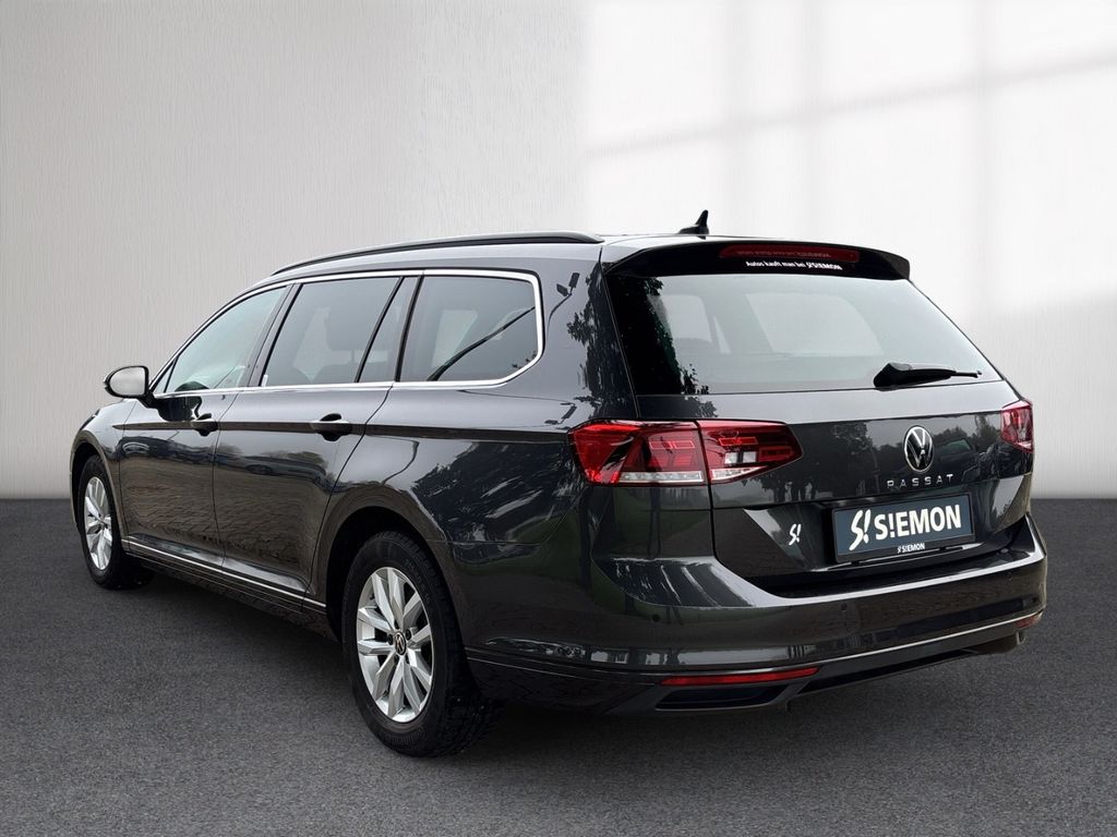 Volkswagen Passat 2022 г. Серый, пробег 47514 км