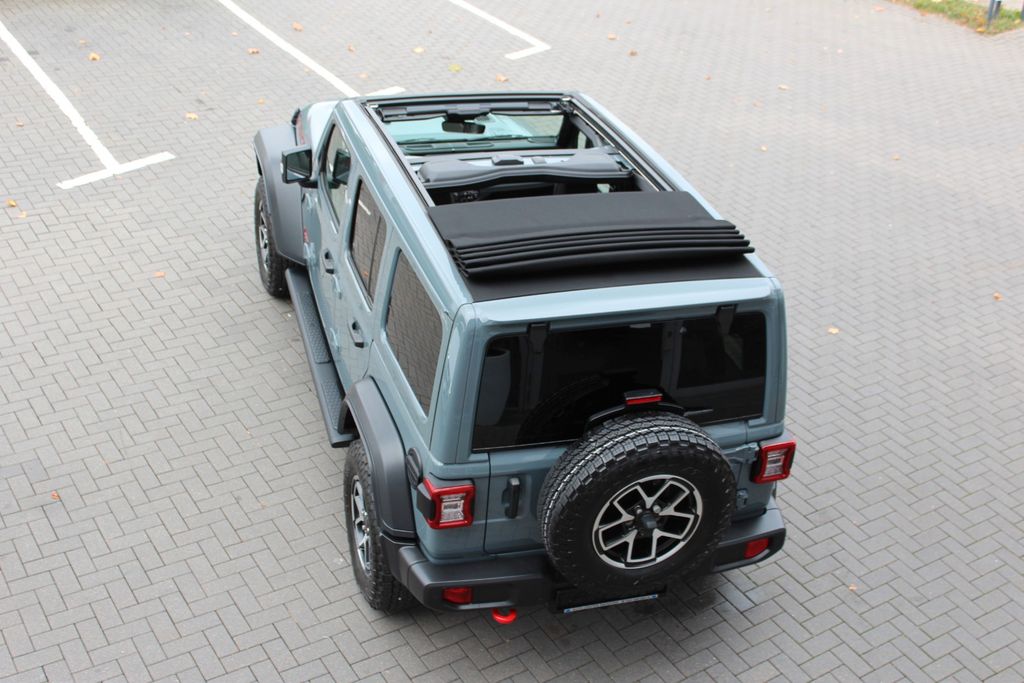 Jeep Wrangler 2024 г. Серый, пробег 47900 км