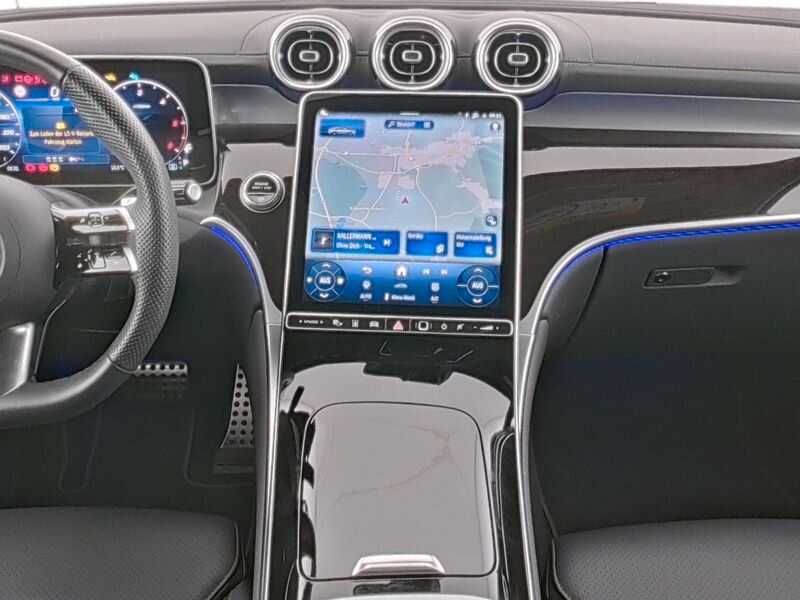 Mercedes-Benz GLC 300 2025 г. Чёрный, пробег 12939 км