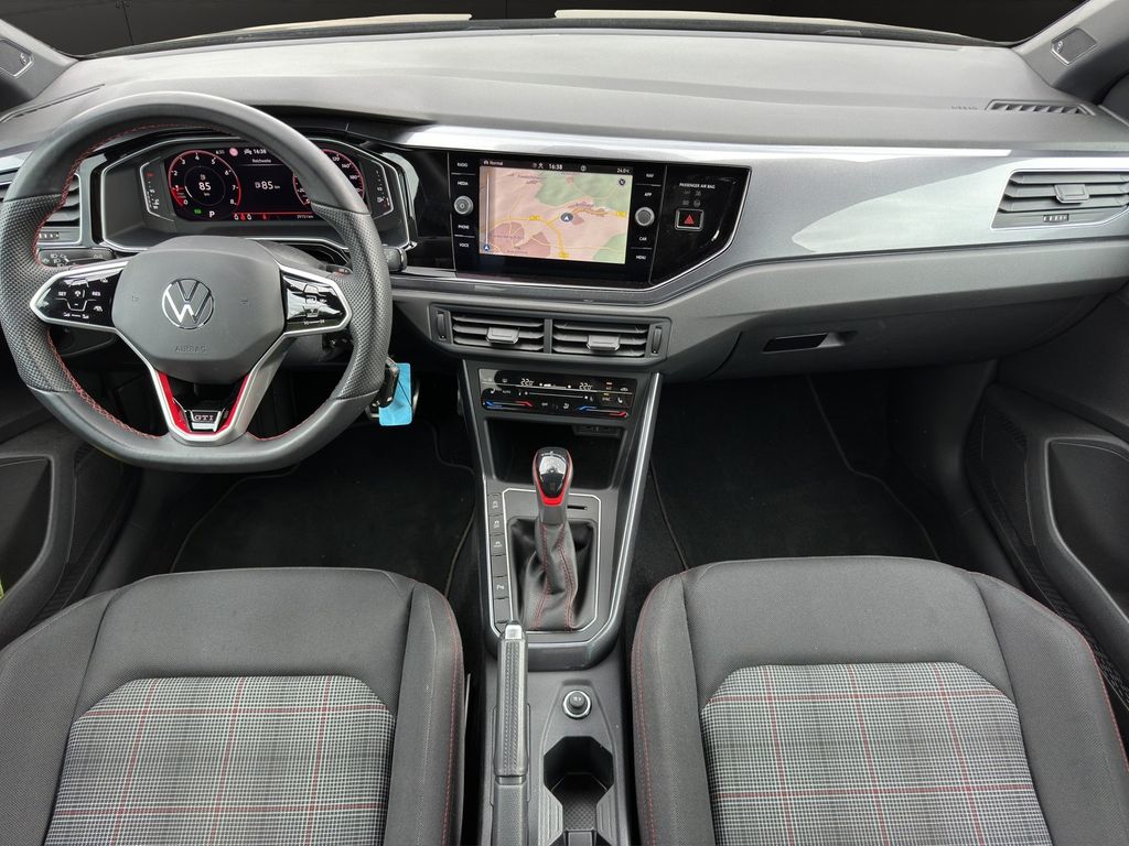 Volkswagen Polo 2023 г. Чёрный, пробег 29750 км