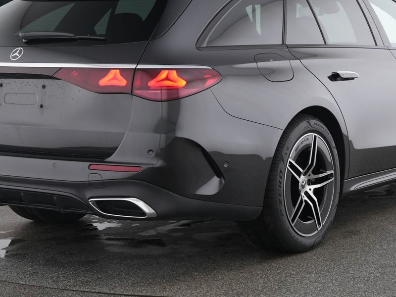 Mercedes-Benz E 220 2025 г. Серый, пробег 25284 км