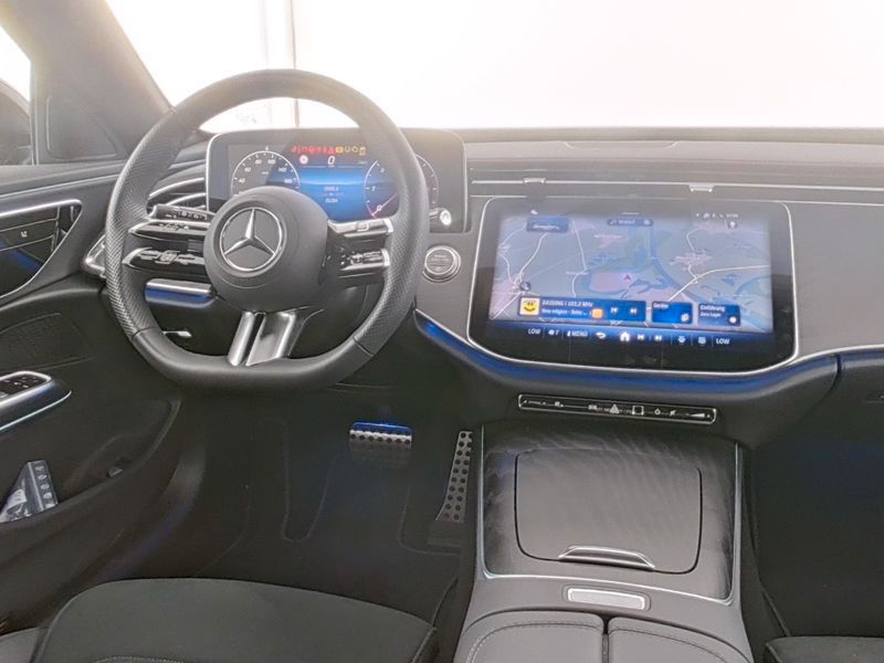 Mercedes-Benz E 220 2025 г. Серый, пробег 25284 км