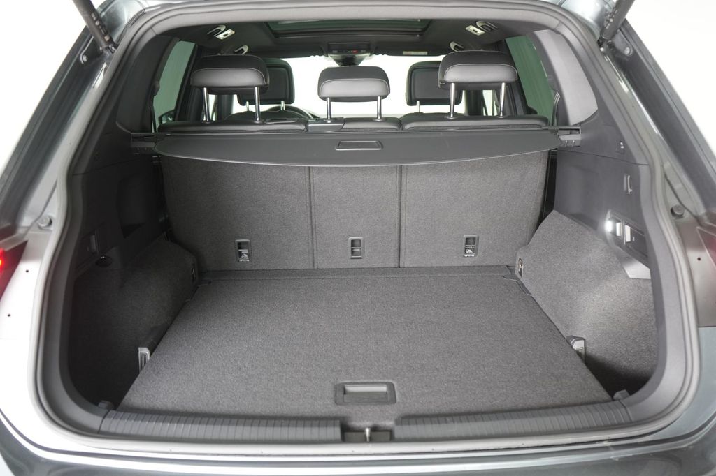 Volkswagen TIGUAN ALLSPACE 2023 г. Серый, пробег 60000 км