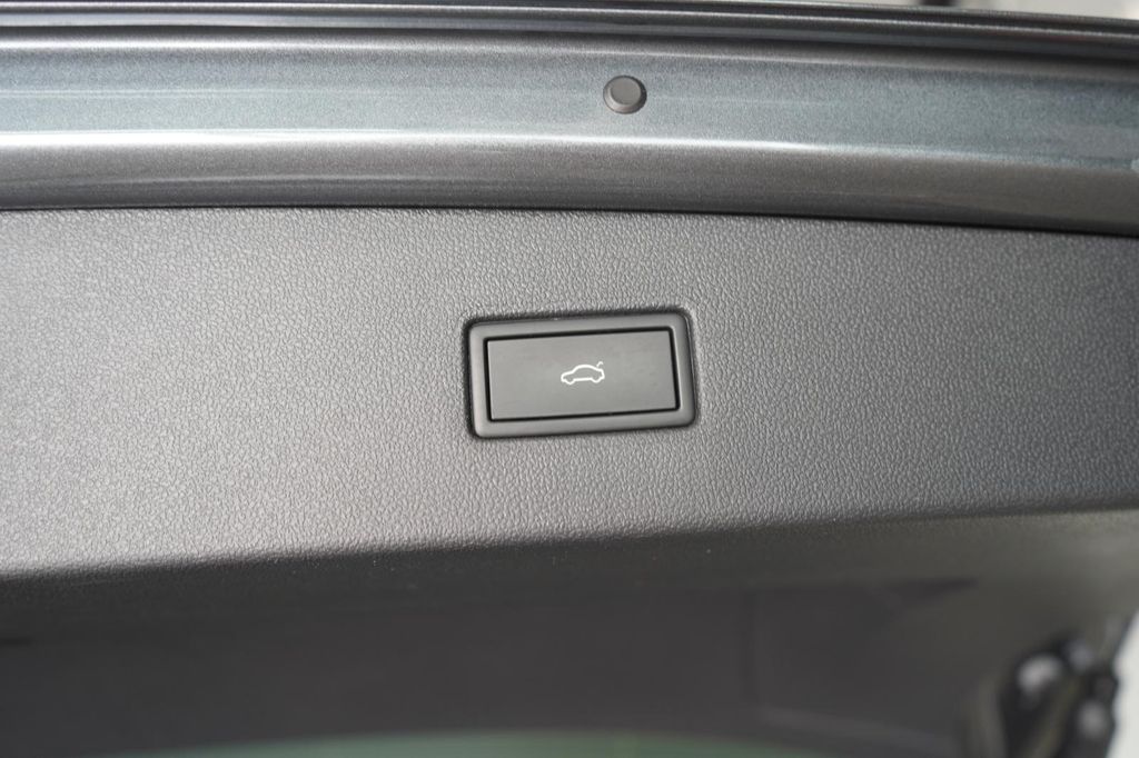 Volkswagen TIGUAN ALLSPACE 2023 г. Серый, пробег 60000 км