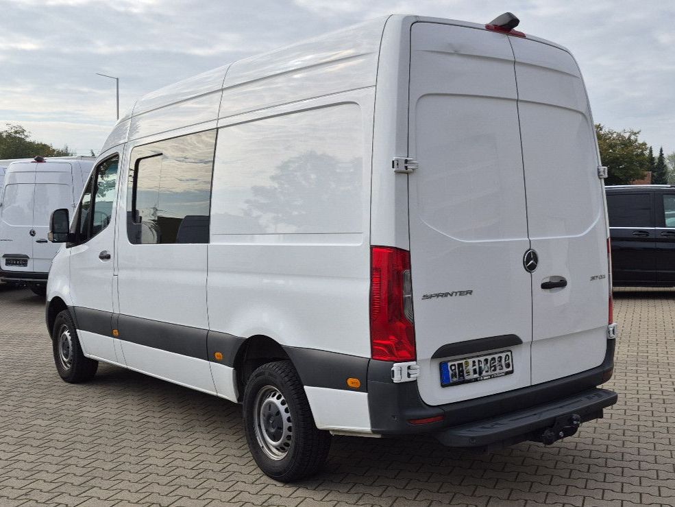 Mercedes-Benz SPRINTER 2021 г. Белый, пробег 50475 км