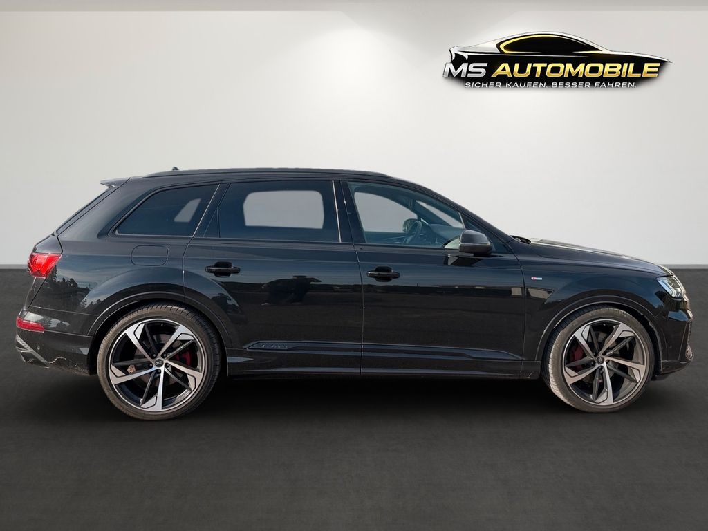 Audi Q7 2024 г. Чёрный, пробег 59900 км