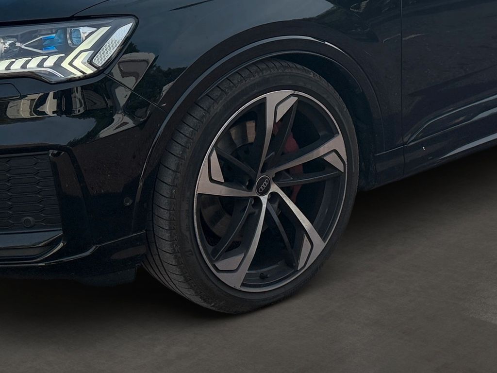 Audi Q7 2024 г. Чёрный, пробег 59900 км