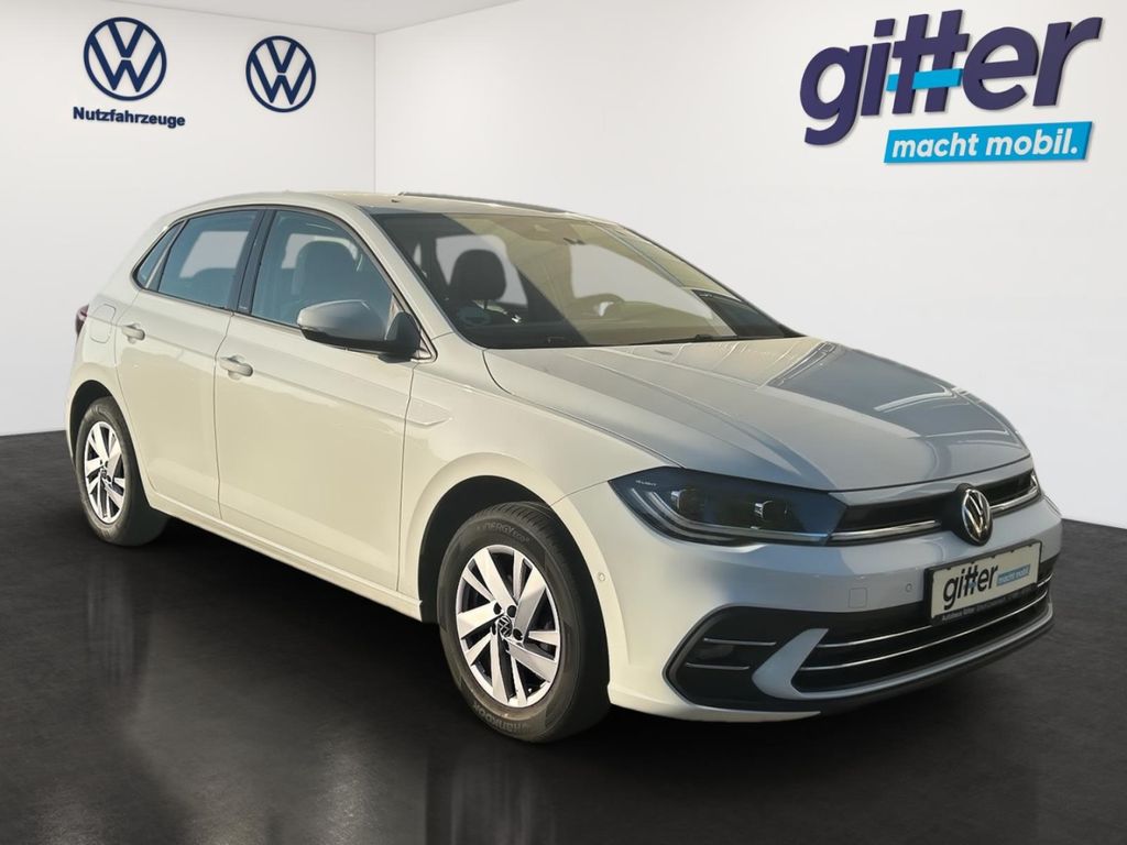 Volkswagen Polo 2023 г. Белый, пробег 39998 км