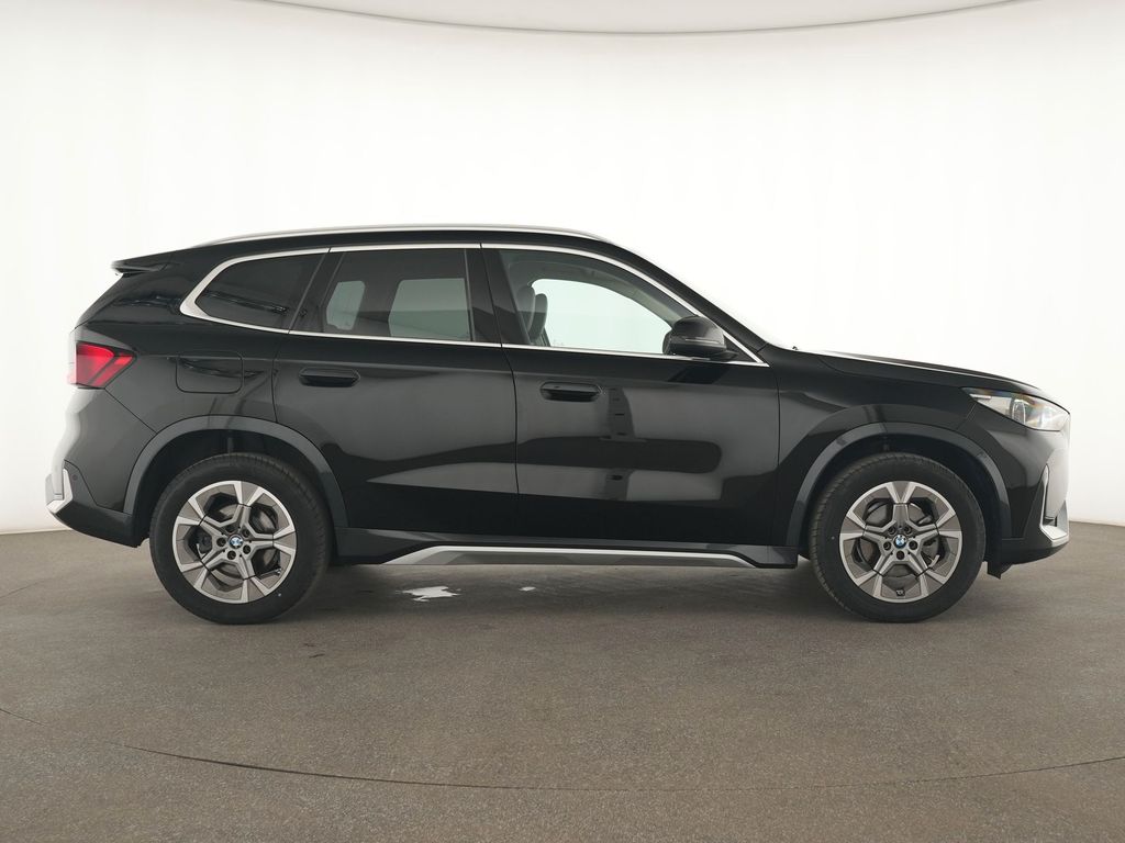 BMW X1 2024 г. Чёрный, пробег 43909 км