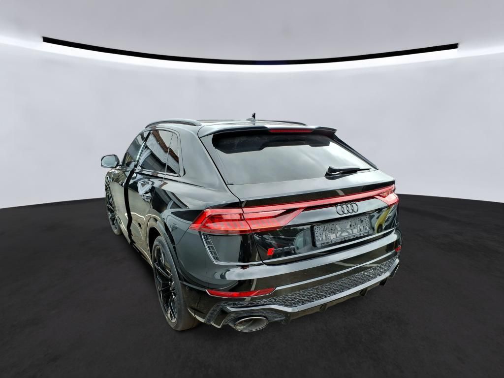 Audi RSQ8 2023 г. Чёрный, пробег 29821 км