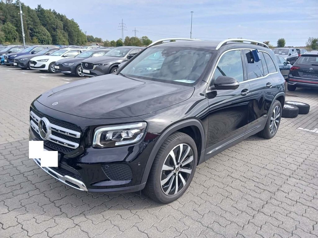 Mercedes-Benz GLB 200 2022 г. Чёрный, пробег 50879 км