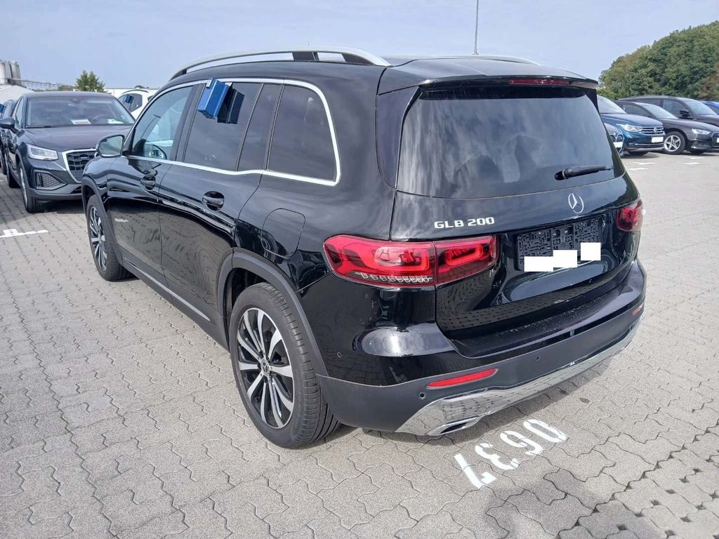 Mercedes-Benz GLB 200 2022 г. Чёрный, пробег 50879 км