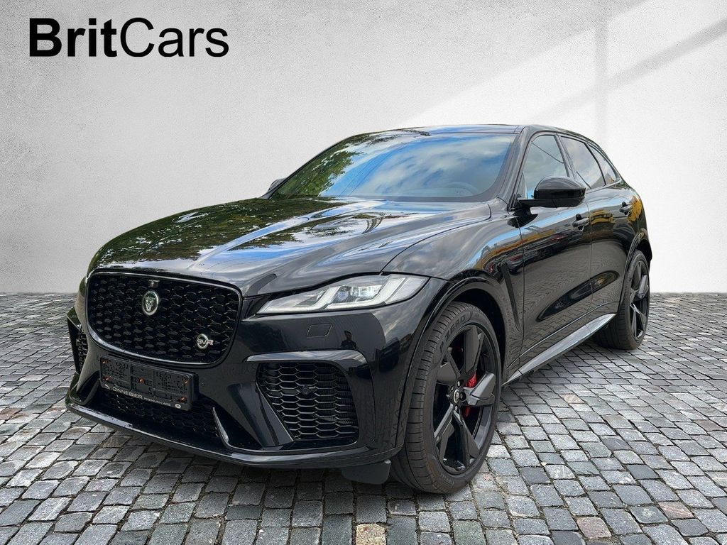 Jaguar F-Pace 2023 г. Чёрный, пробег 44862 км