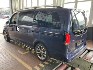 Mercedes-Benz V 250 2025 г. Синий, пробег 9100 км