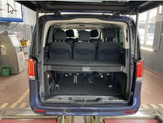 Mercedes-Benz V 250 2025 г. Синий, пробег 9100 км