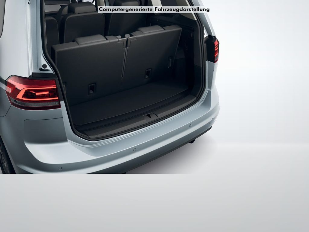 Volkswagen Touran 2025 г. Серебристый, пробег 27791 км