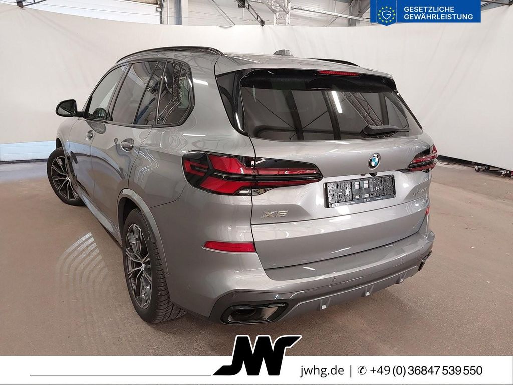 BMW X5 2025 г. Серый, пробег 29997 км