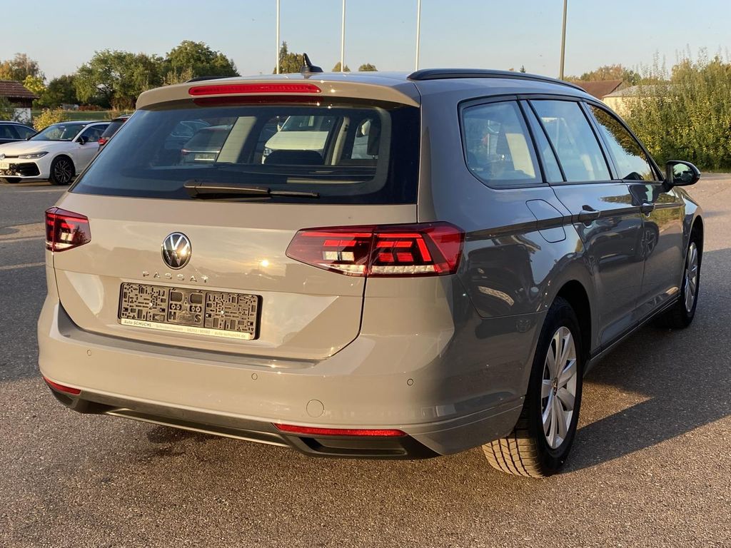 Volkswagen PASSAT VARIANT 2023 г. Серый, пробег 29204 км