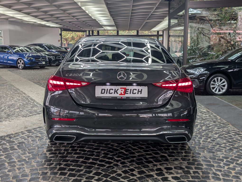 Mercedes-Benz C 220 2024 г. Серый, пробег 51588 км