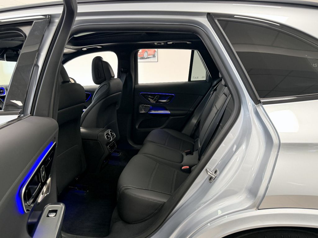 Mercedes-Benz GLC 450 2024 г. Серебристый, пробег 47500 км