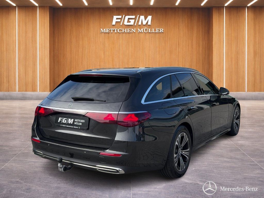 Mercedes-Benz E 220 2025 г. Серый, пробег 30515 км