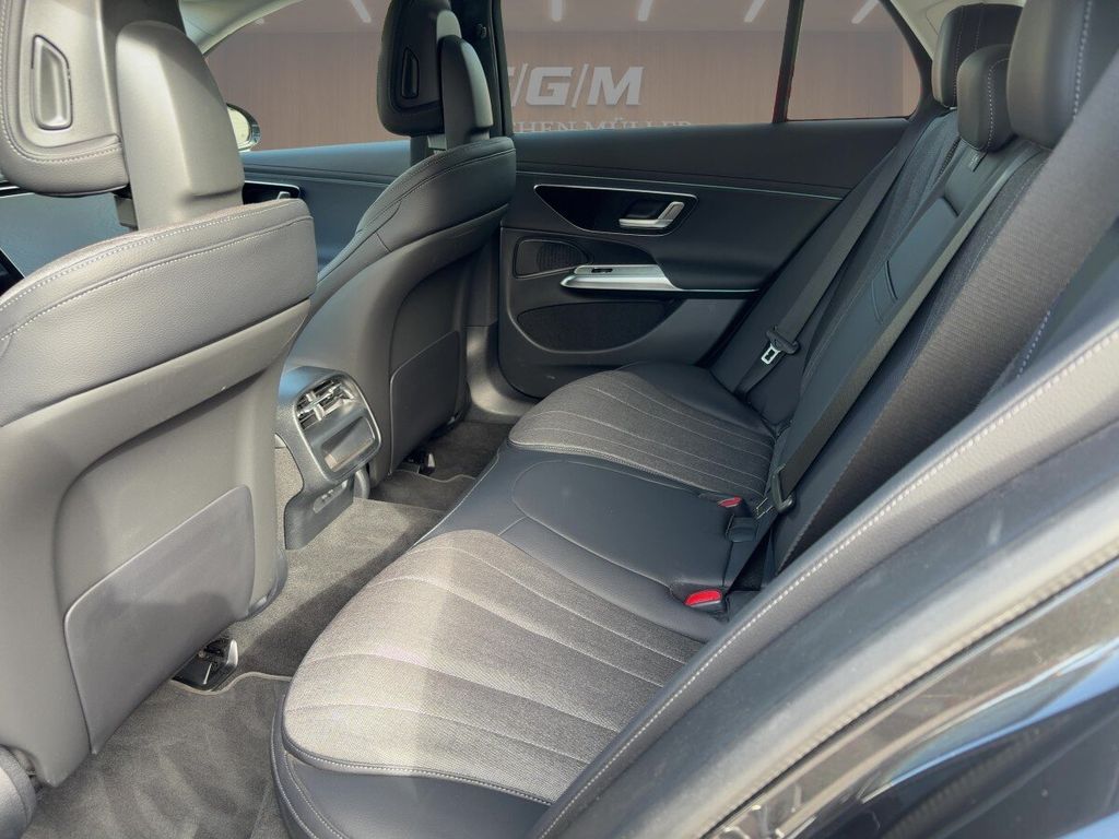 Mercedes-Benz E 220 2025 г. Серый, пробег 30515 км