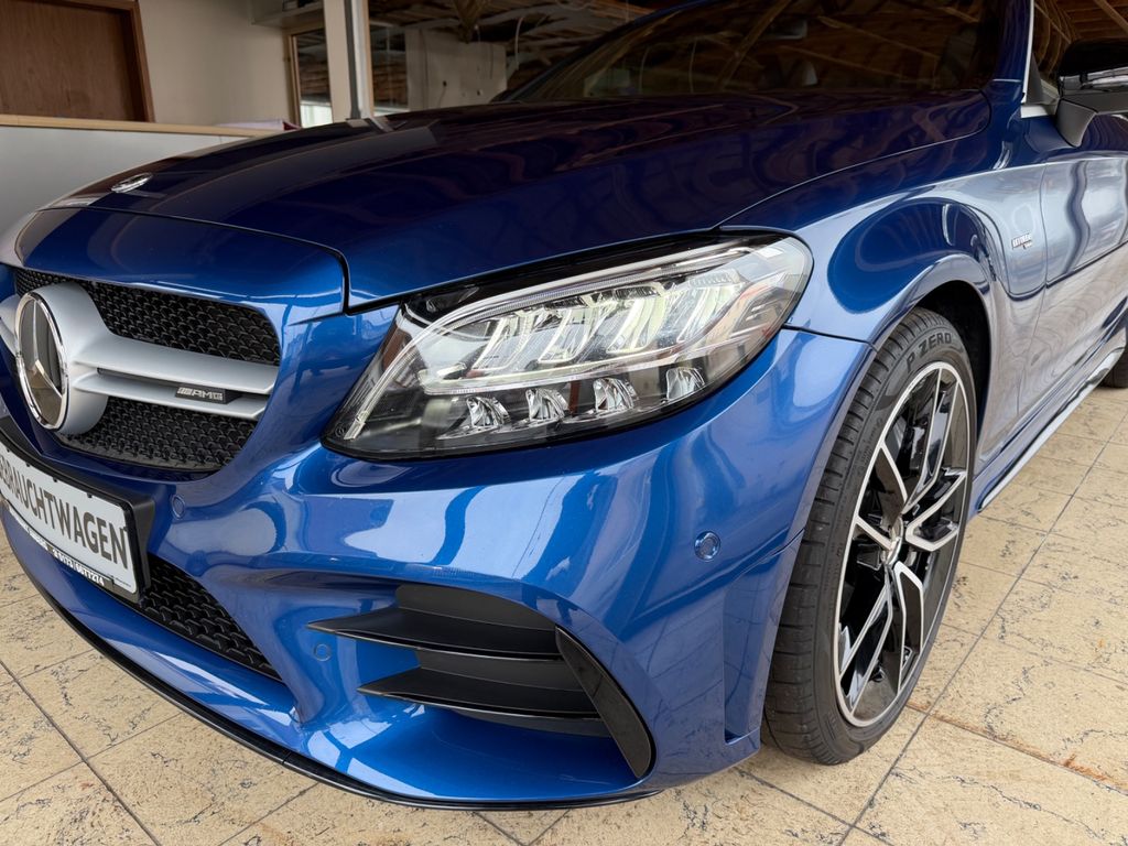Mercedes-Benz C 43 AMG 2022 г. Синий, пробег 24628 км