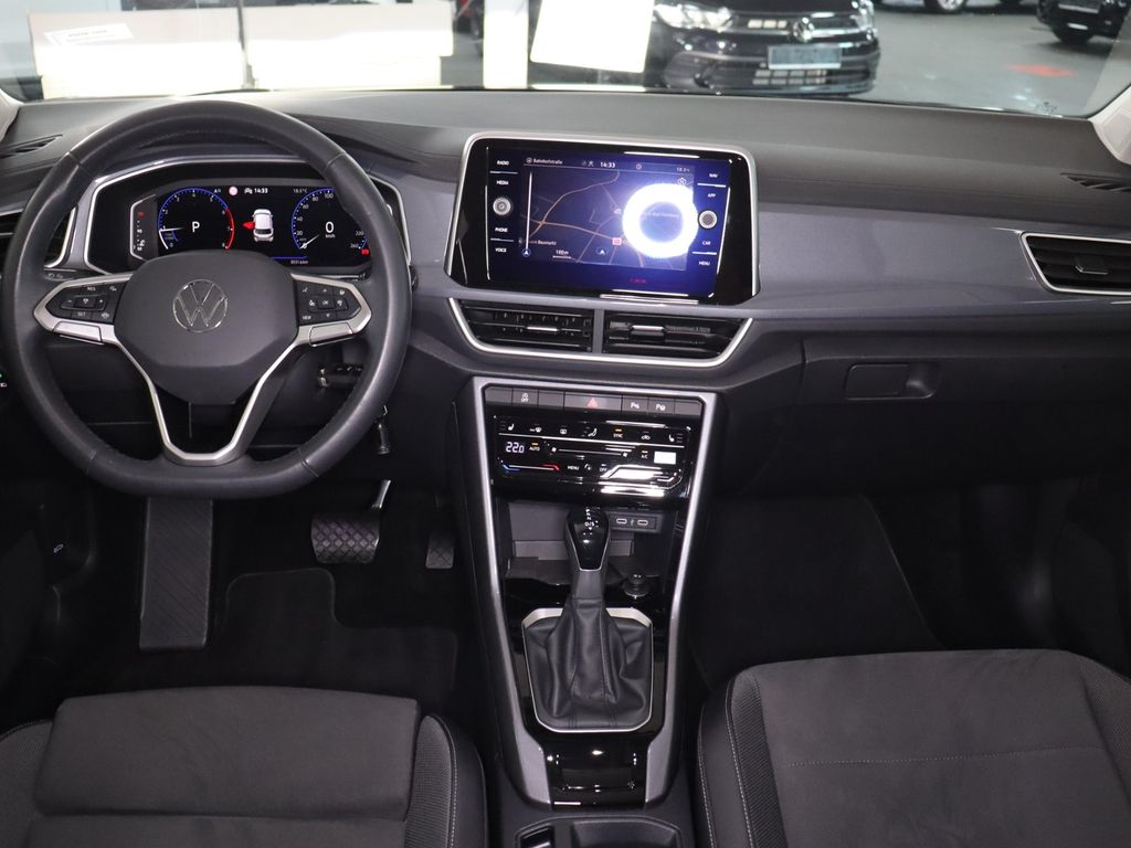 Volkswagen T-Roc 2022 г. Чёрный, пробег 30316 км