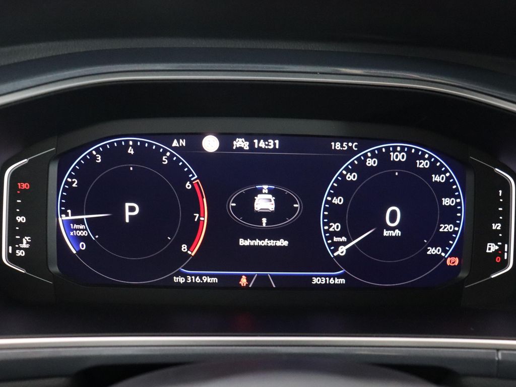Volkswagen T-Roc 2022 г. Чёрный, пробег 30316 км