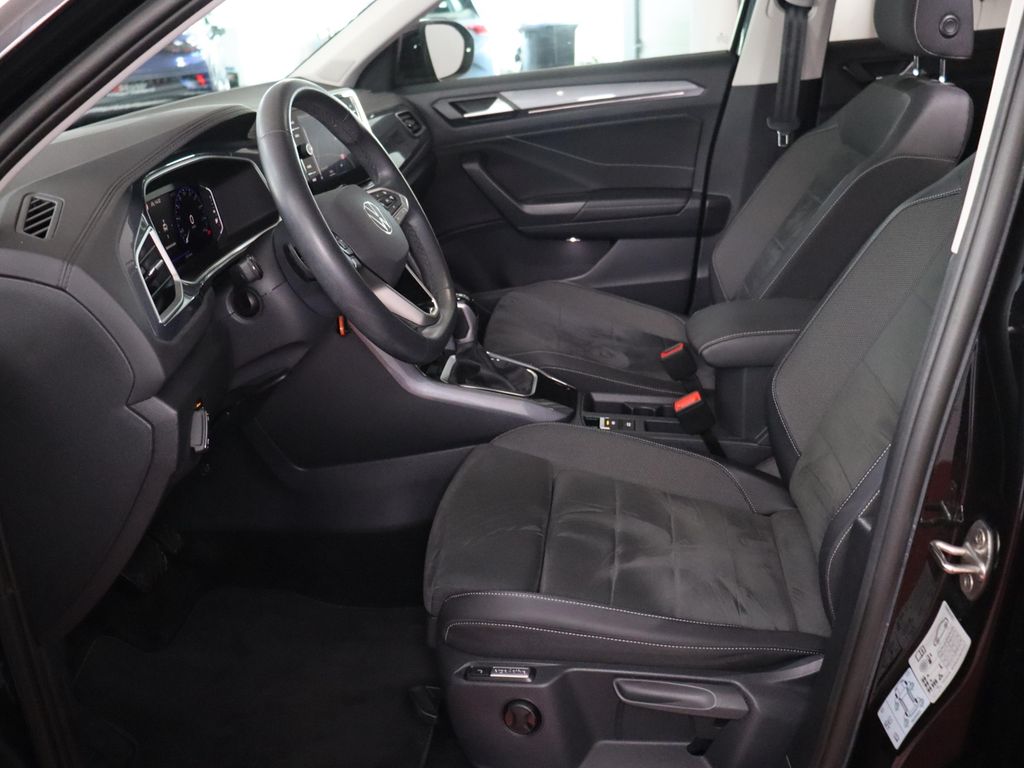 Volkswagen T-Roc 2022 г. Чёрный, пробег 30316 км