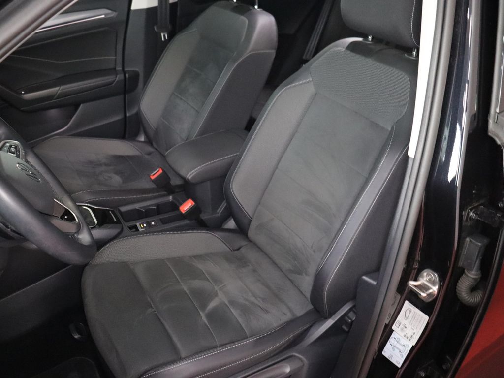 Volkswagen T-Roc 2022 г. Чёрный, пробег 30316 км