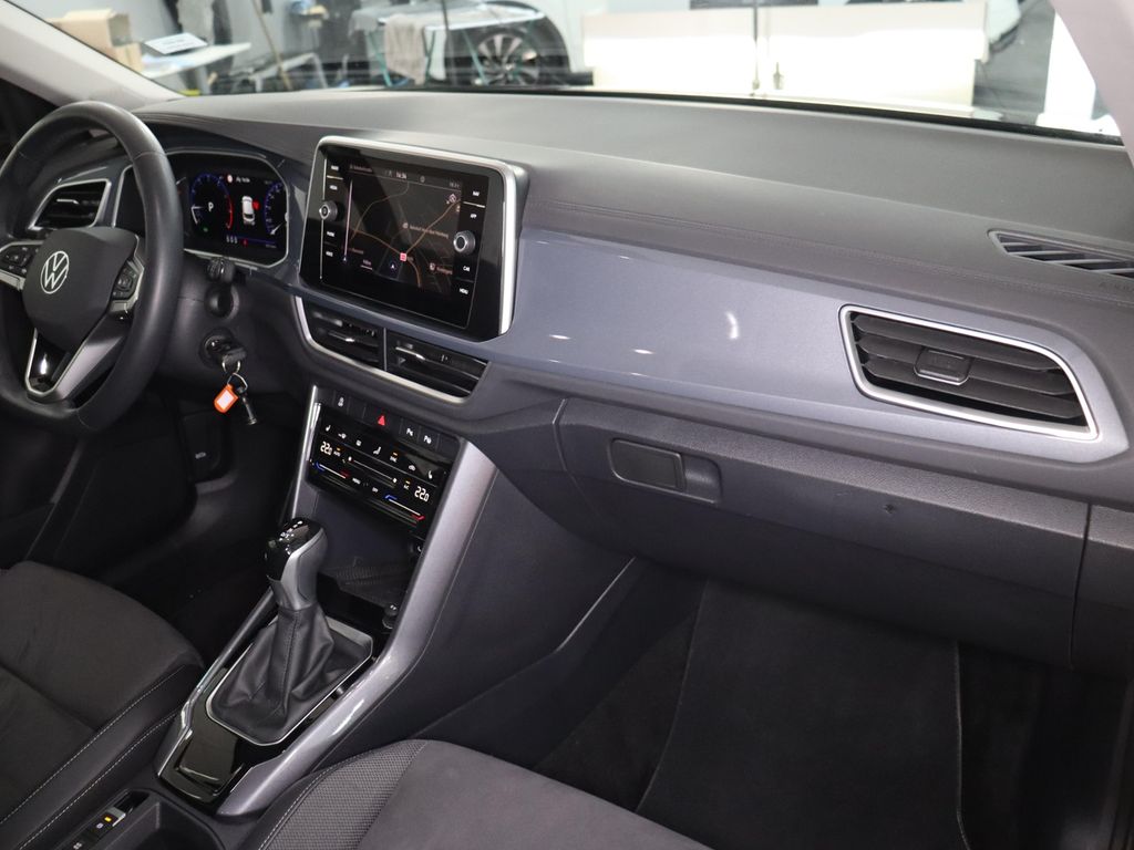 Volkswagen T-Roc 2022 г. Чёрный, пробег 30316 км