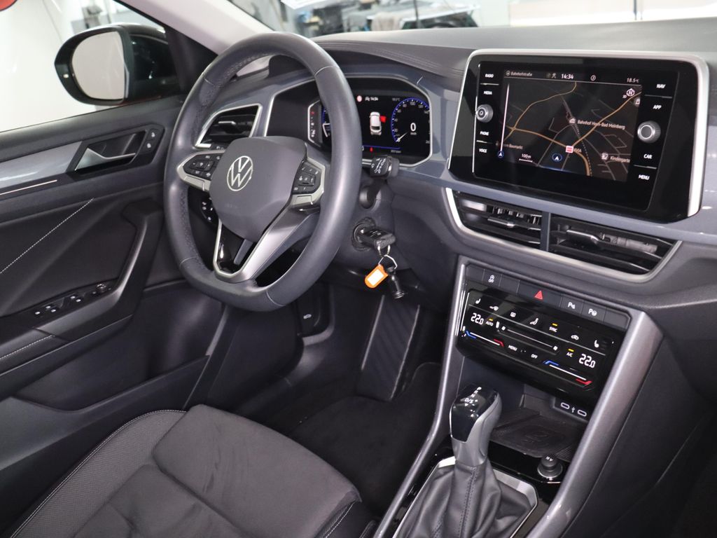 Volkswagen T-Roc 2022 г. Чёрный, пробег 30316 км