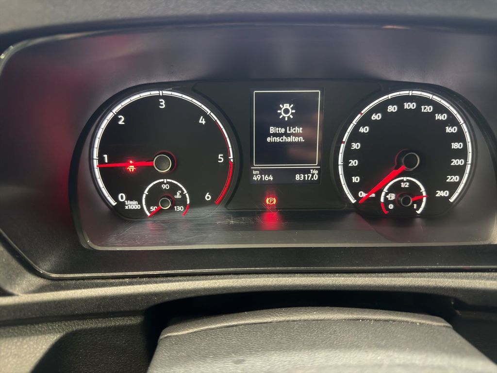 Volkswagen Caddy 2023 г. Белый, пробег 49164 км