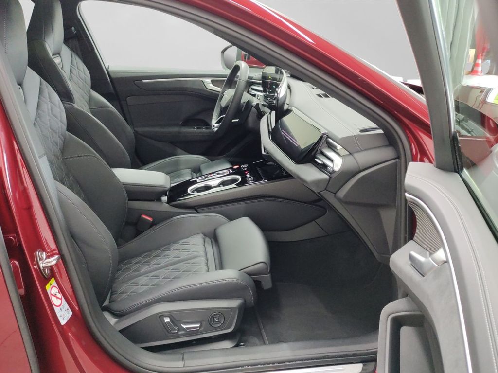 Audi A6 2025 г. Красный, пробег 10373 км