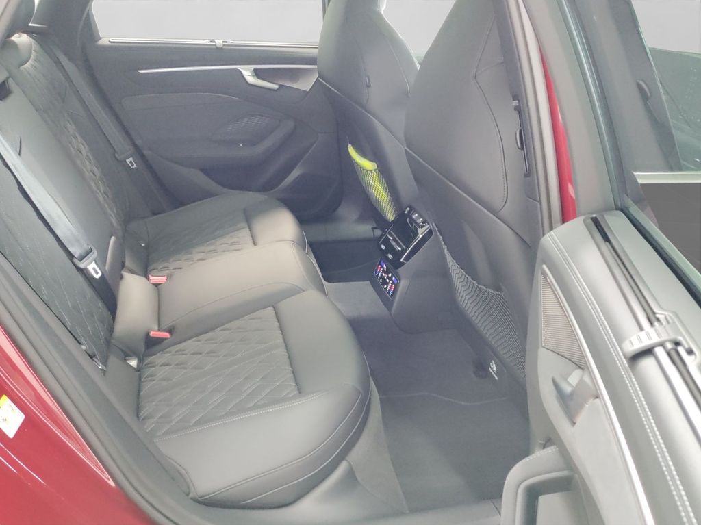 Audi A6 2025 г. Красный, пробег 10373 км