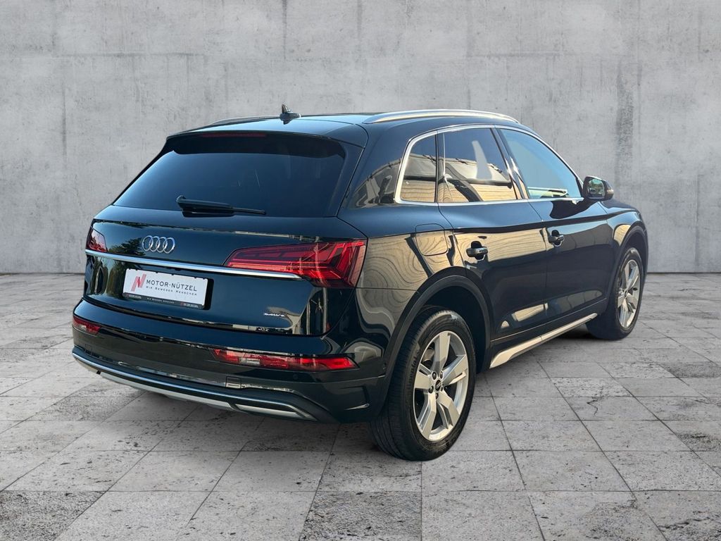 Audi Q5 2023 г. Чёрный, пробег 58776 км