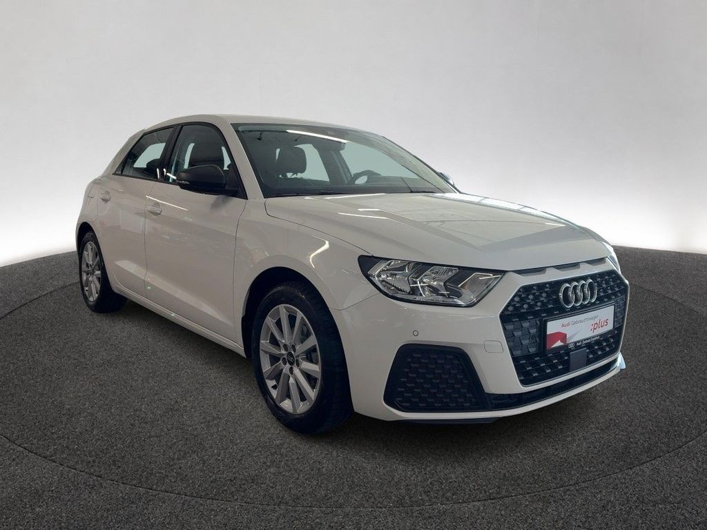 Audi A1 2022 г. Белый, пробег 34682 км