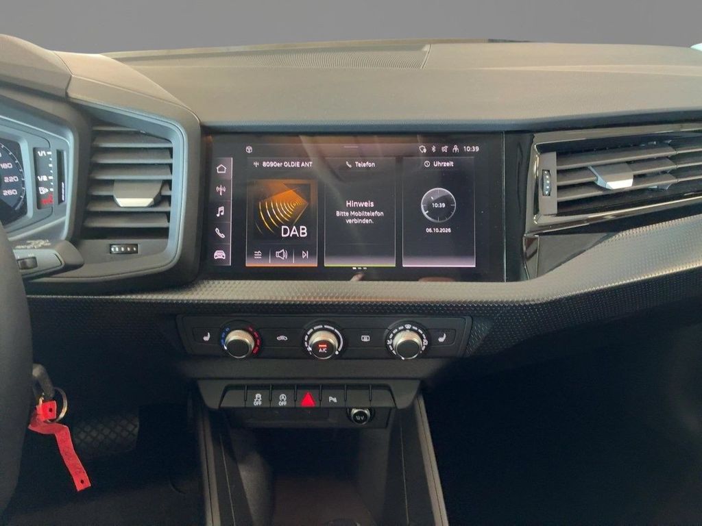 Audi A1 2022 г. Белый, пробег 34682 км