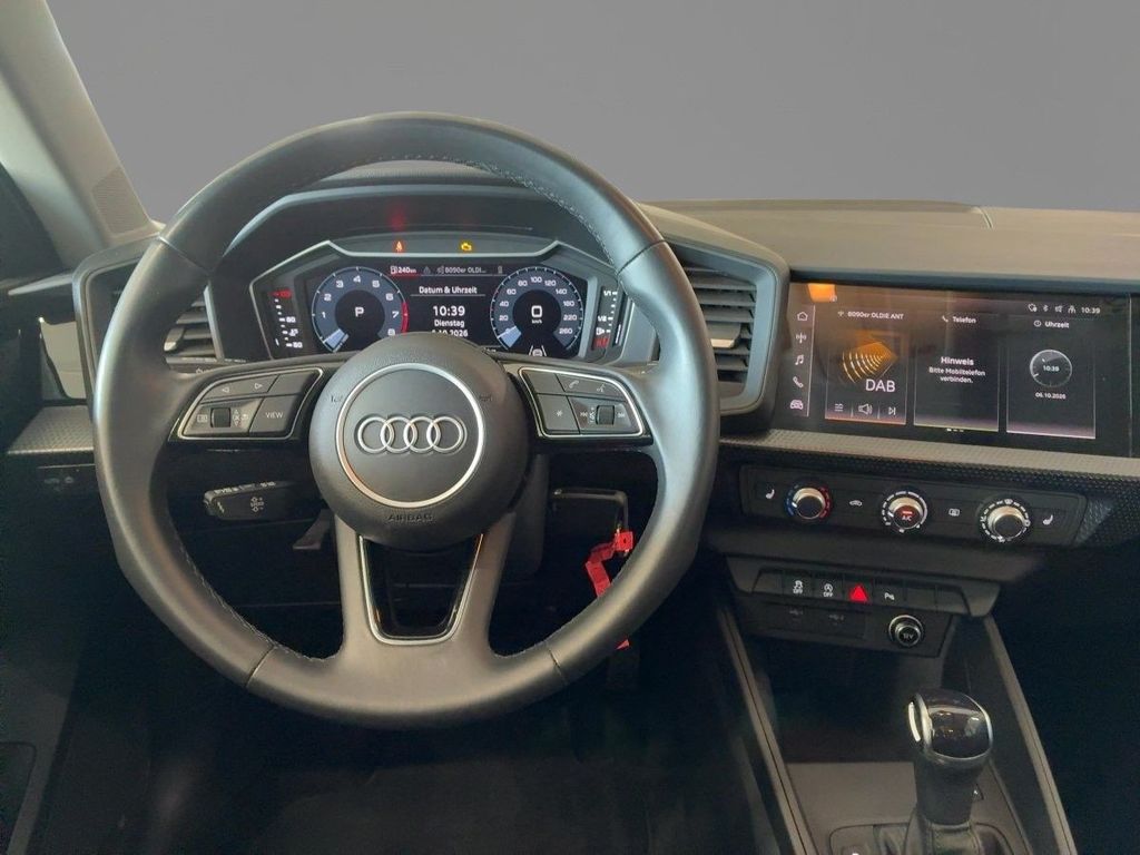 Audi A1 2022 г. Белый, пробег 34682 км