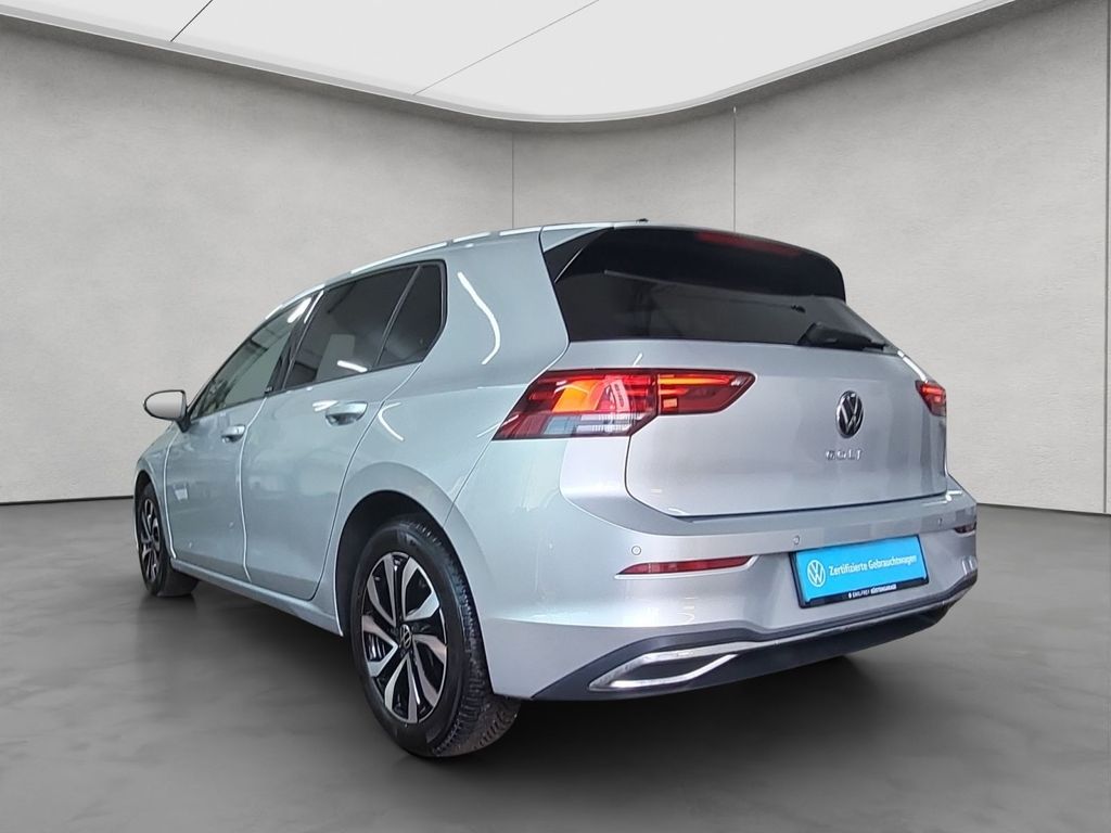 Volkswagen Golf 2022 г. Серебристый, пробег 35800 км