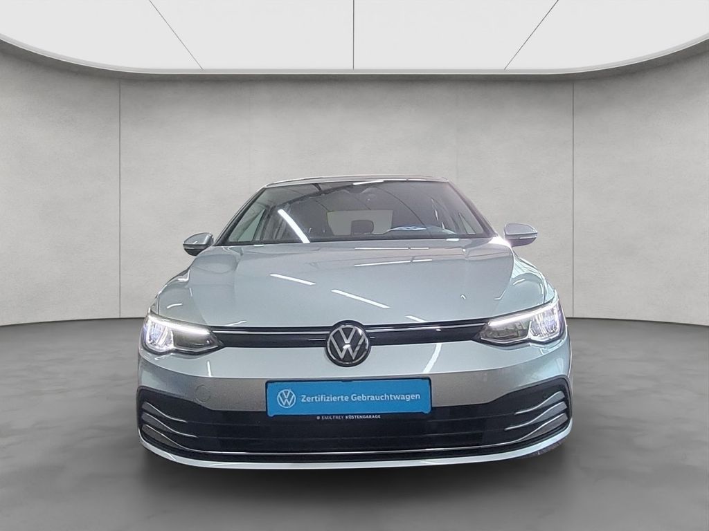 Volkswagen Golf 2022 г. Серебристый, пробег 35800 км